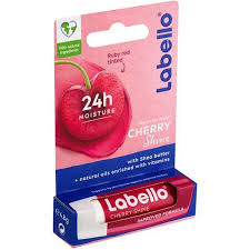 NIVEA SHINE CHERRY Балсам за устни 4.8, гр.